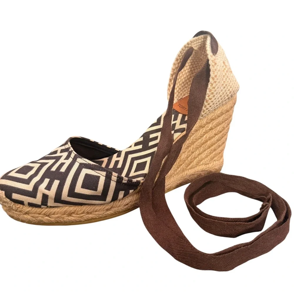 Tory Burch Wedge Espadrille Lace Up Ankle Strap 38 Geometric Canvas Resortwear
